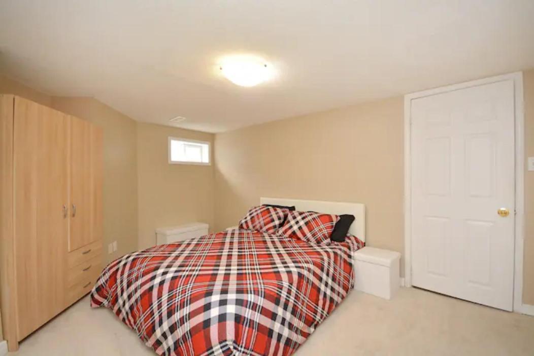 Riz Khan Peaceful Mississauga Home Kültér fotó